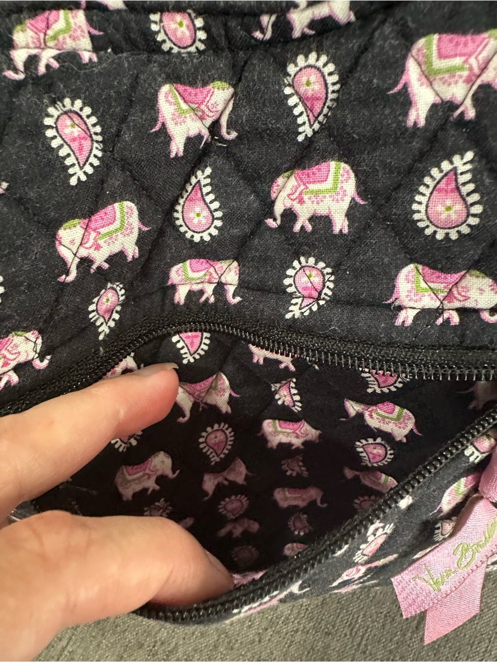 Vera Bradley Rare Black Tote with Pink and White Elephant Pattern - Picture 3 of 9